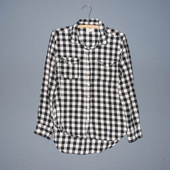 PER SE Black+White Buffalo Plaid Boyfriend Flannel - Picture 4 of 8